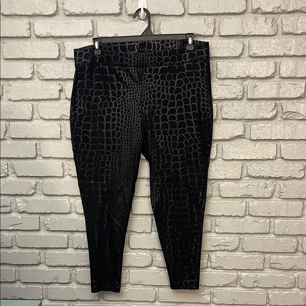 Torrid Black Crocodile Texture Leggings